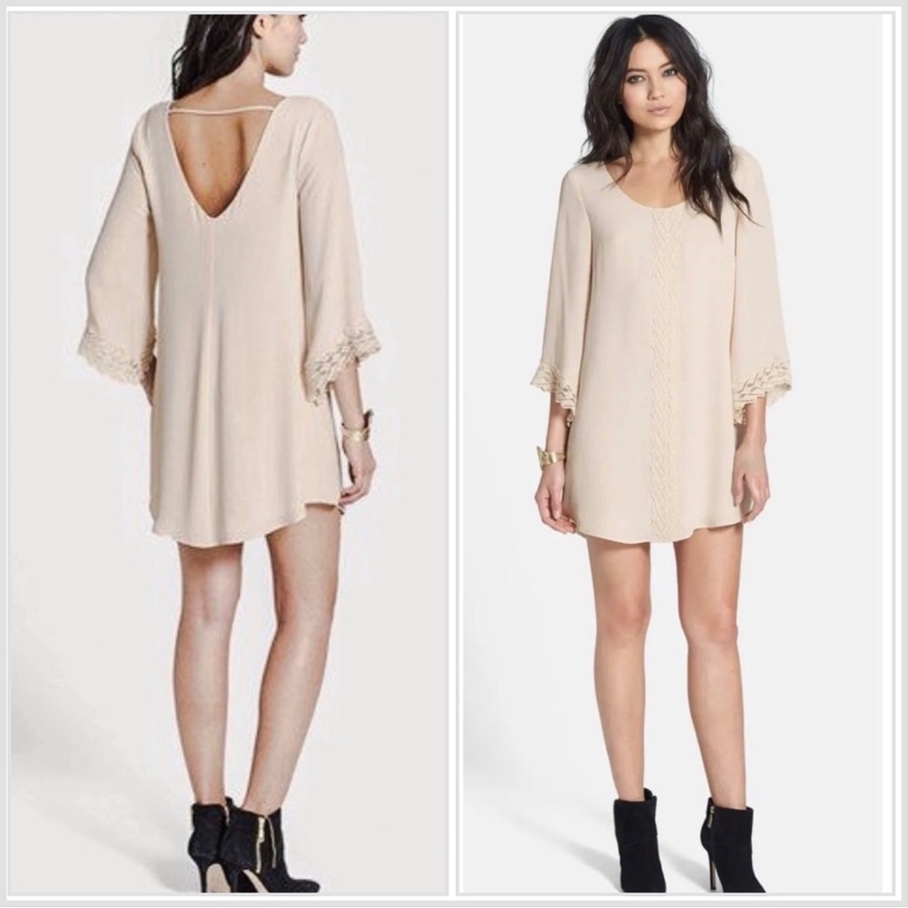 NWT ASTR Lace Shift Mini Dress Ivory Medium Boho 3/4 Sleeve Scoopneck